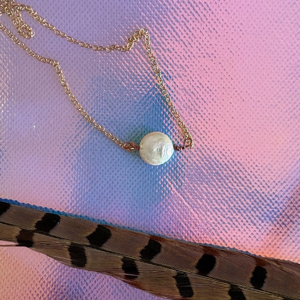 Dainty Pearl Necklace
